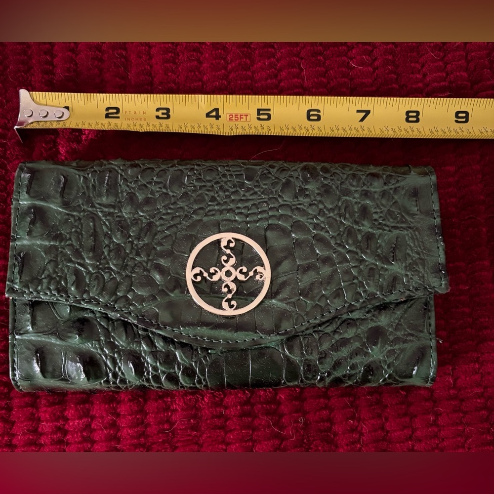 Stauer Avalon Green Crocodile Embossed Wallet w/ Gold Accent new